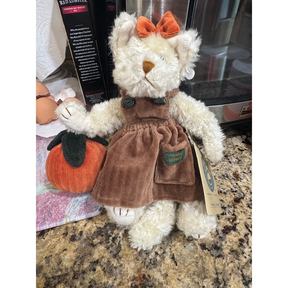 Felina Catterwall - Boyd's Bears Fall Pumpkin Teddy Bear Collectibles